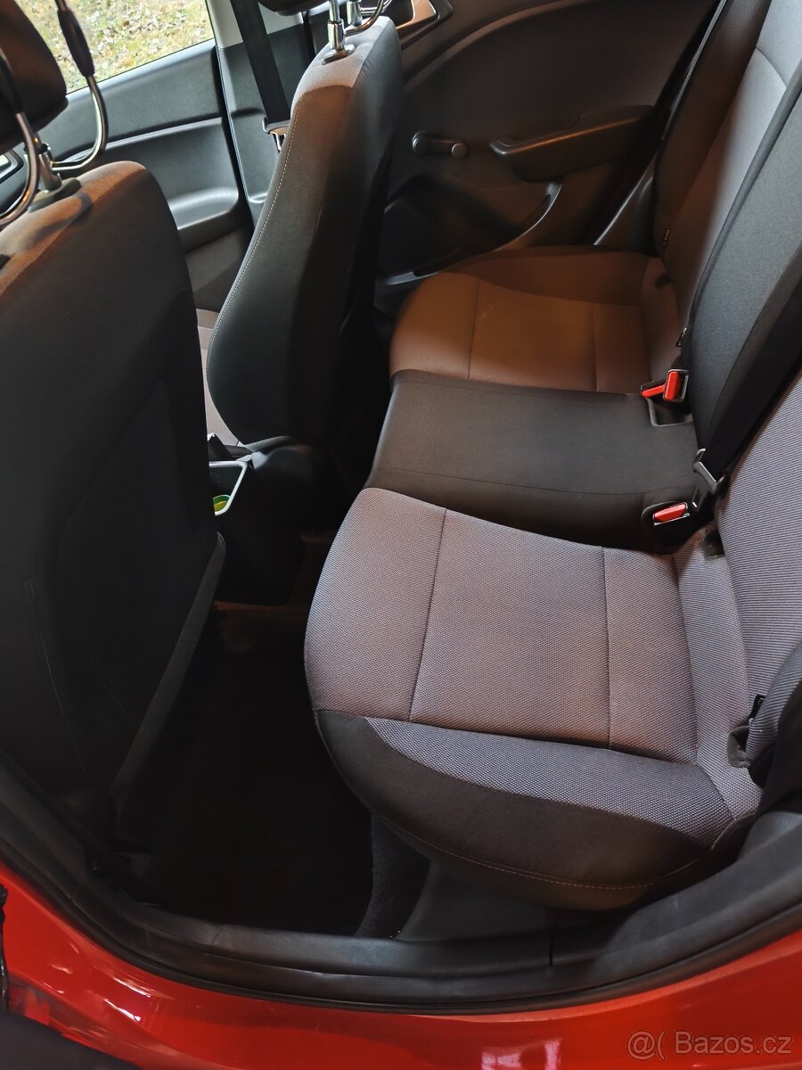 PRODÁM - Hyundai i 20 - 6