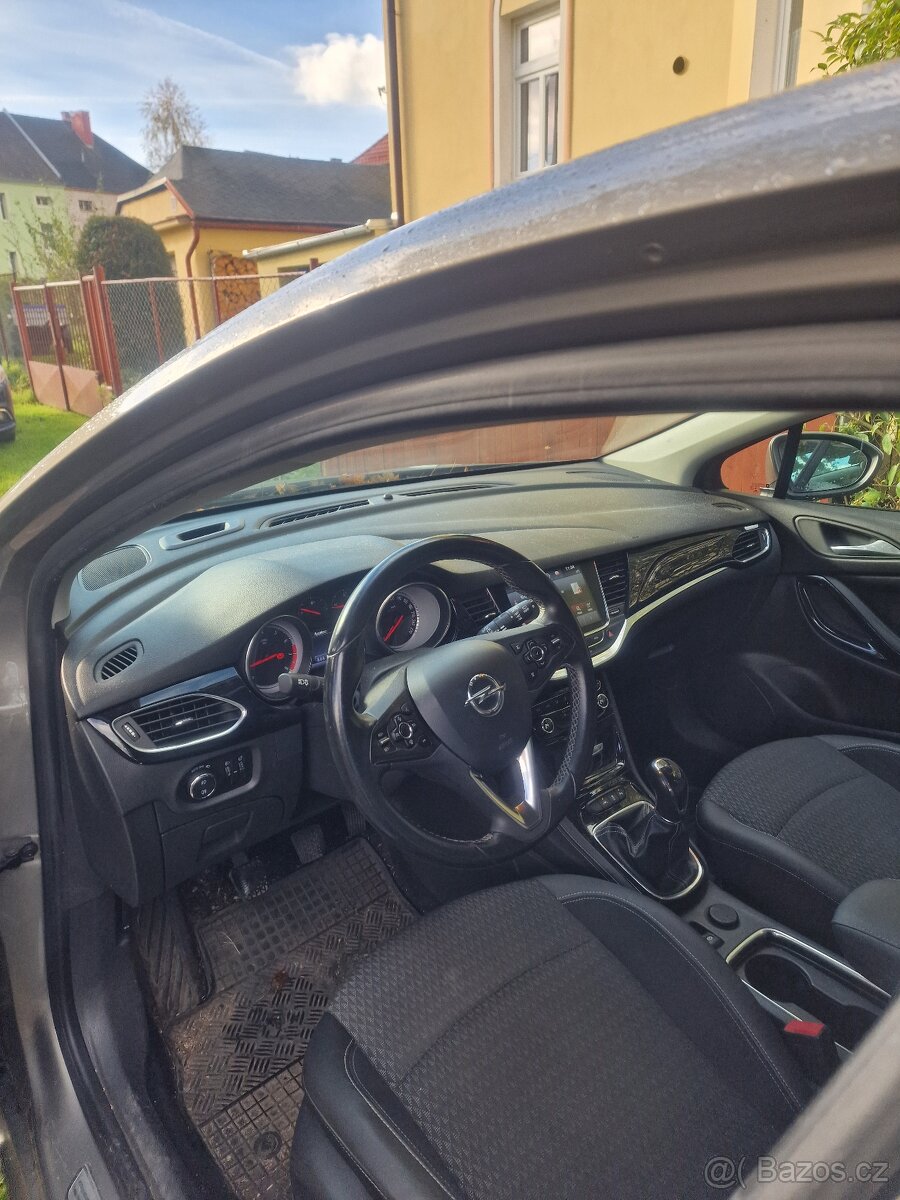 Opel Astra K hatchback 2017 Hnědá - 6