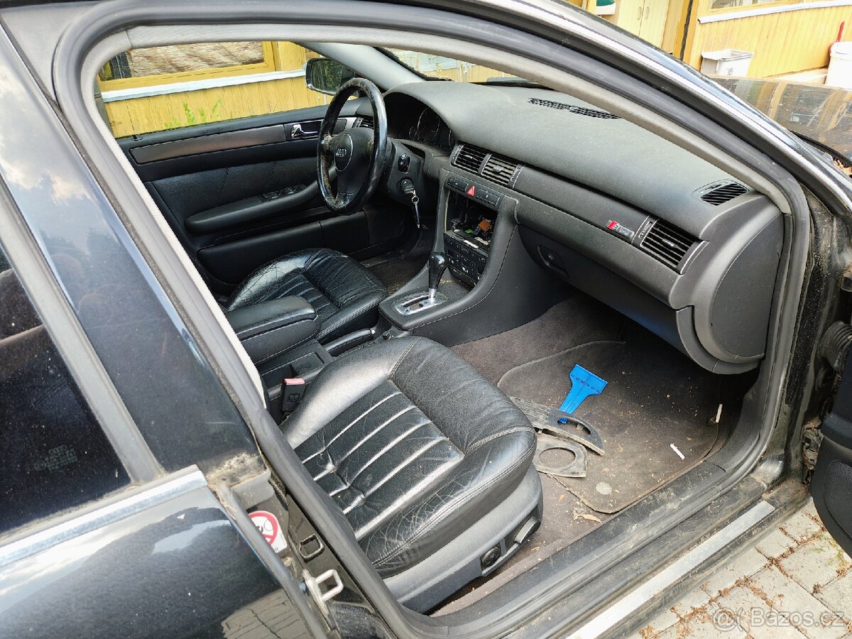 Audi A6 C5 4b - 6