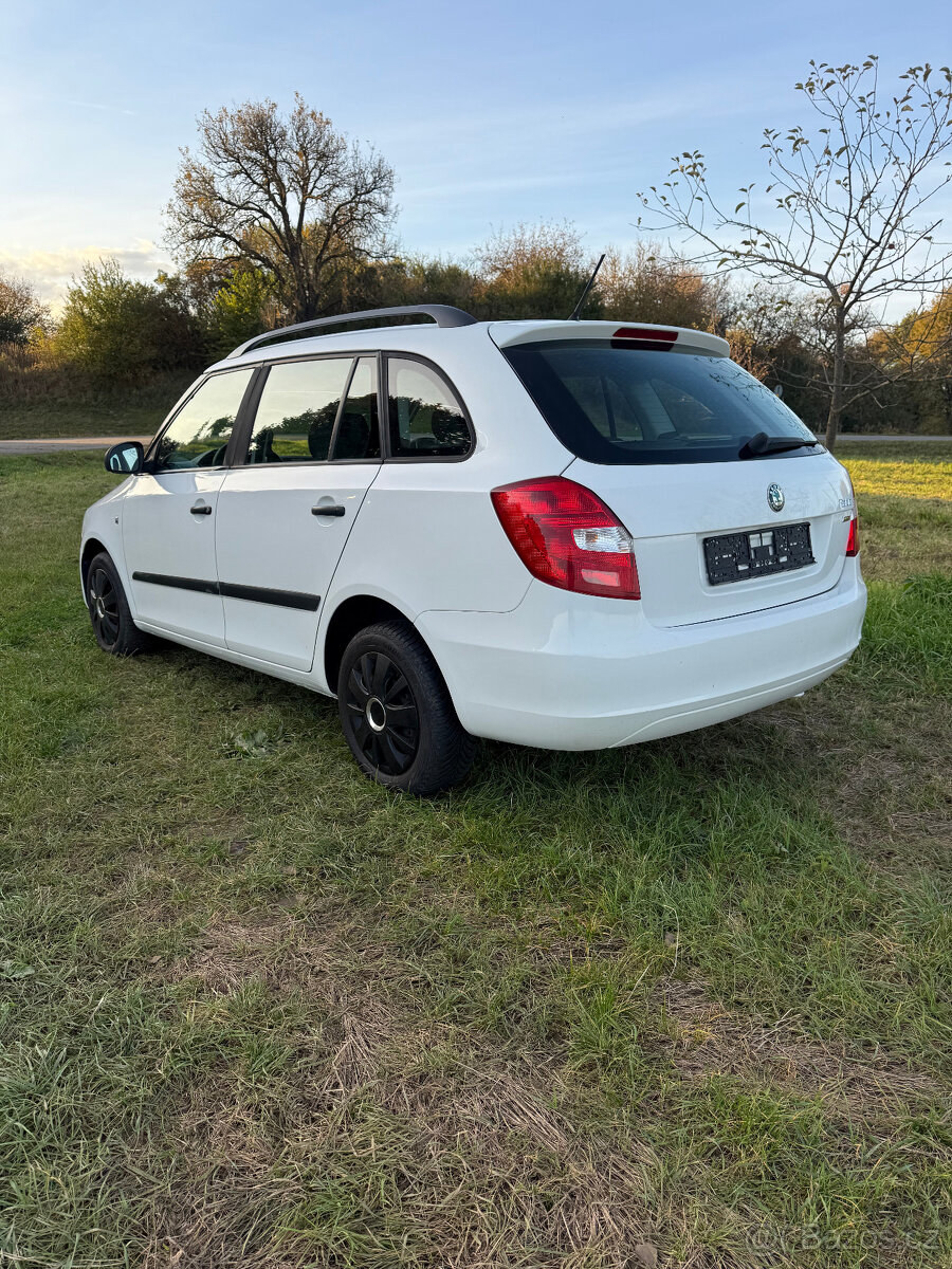 Škoda Fabia 2 Combi 1.6 TDI Klima COC list rok 30.12.2011 - 6