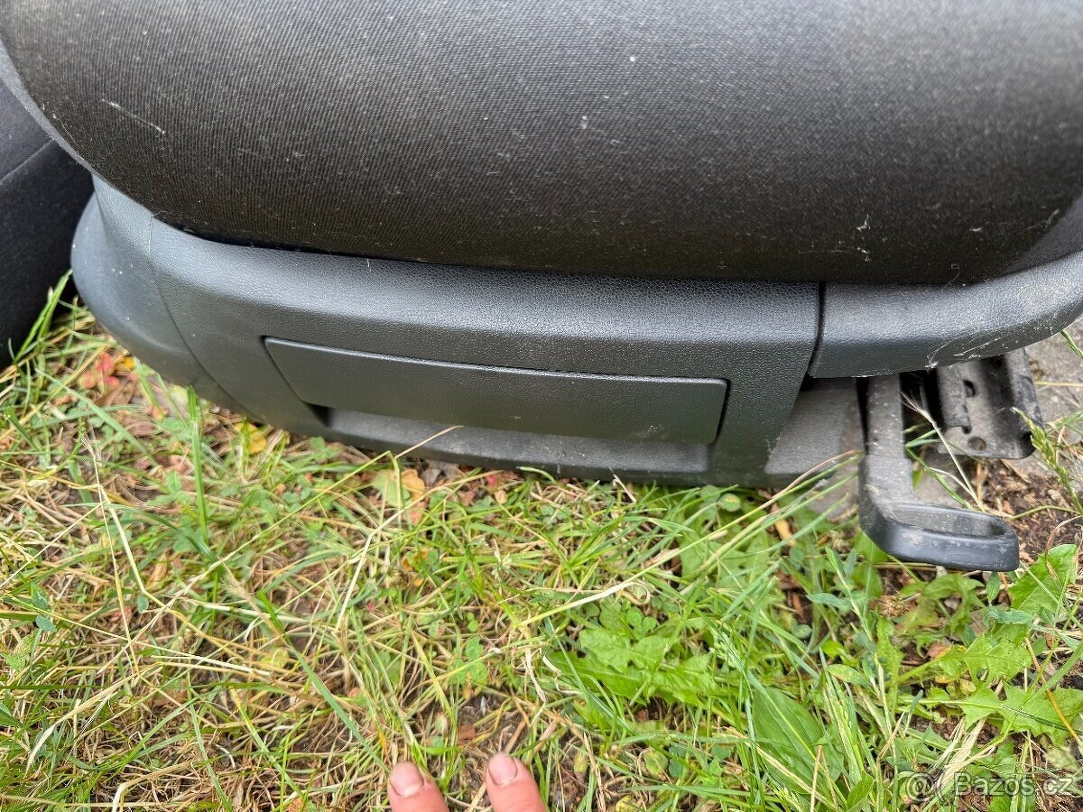 Kompletní sada sedadel s airbagy ŠKODA FABIA II Facelift - 6