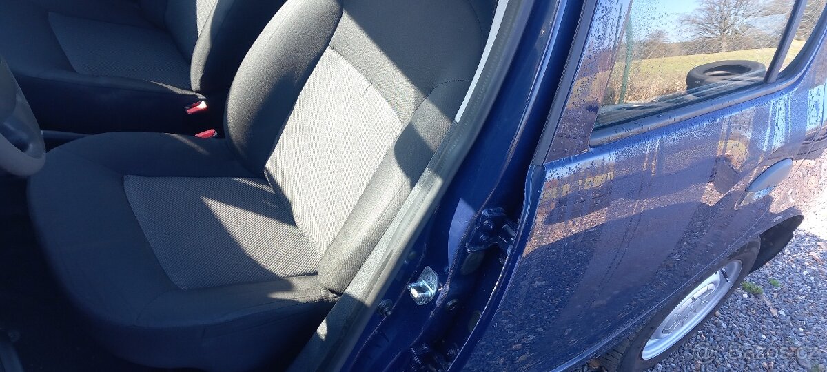 Dacia Sandero 1.2 16V - 6