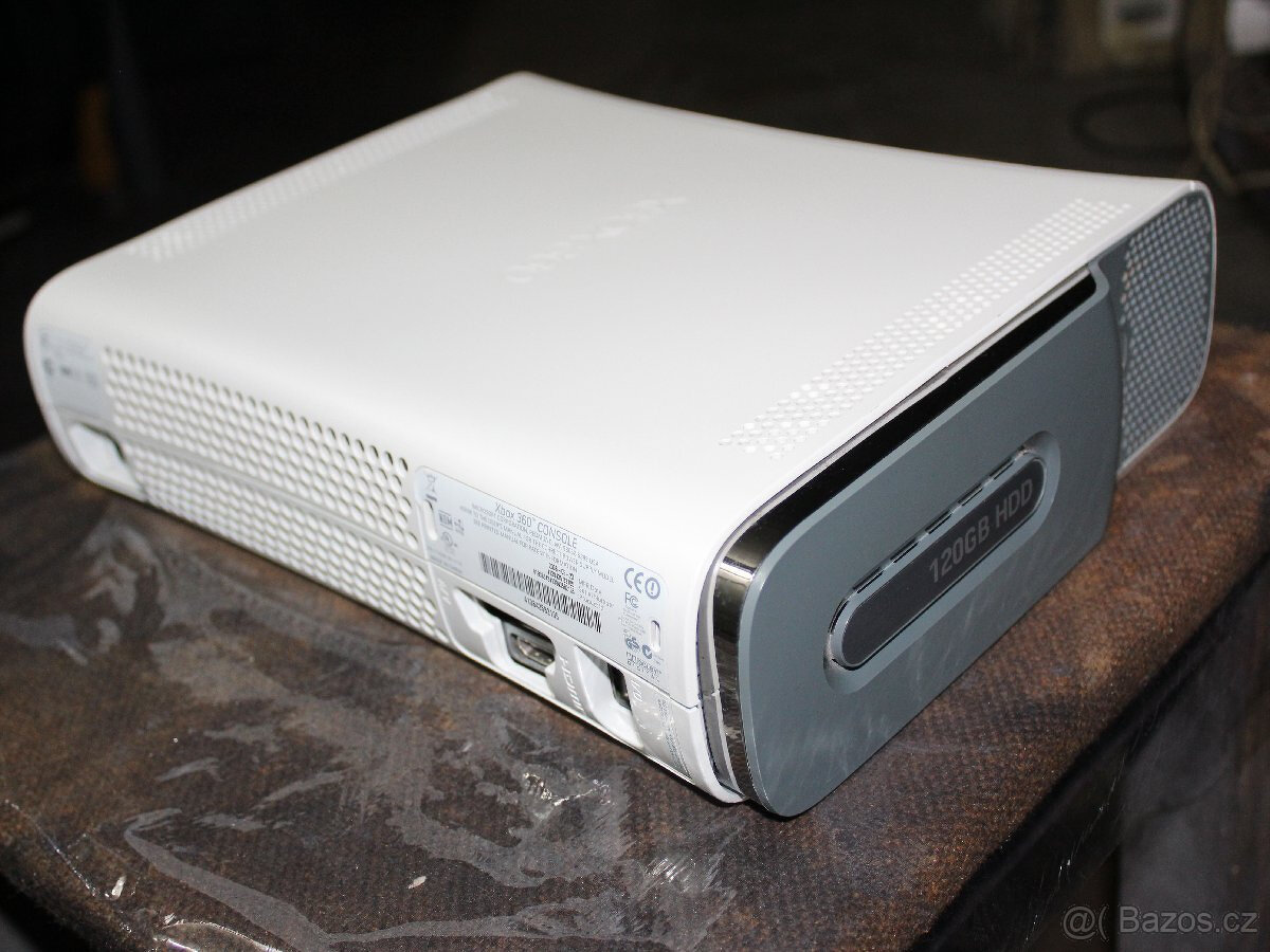 Microsoft Xbox 360 PRO 120GB White - 6