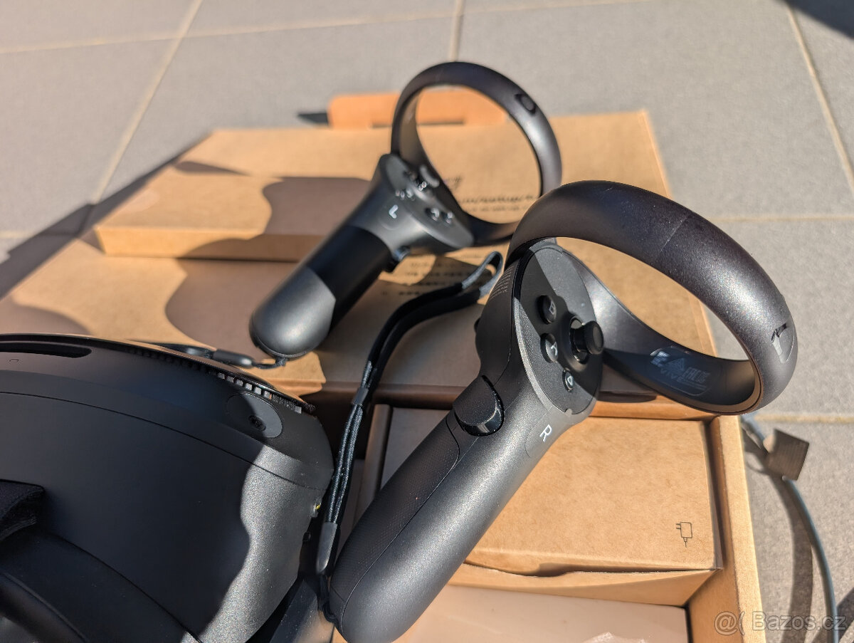 3D VR brýle HTC Vive Focus Vision + Streaming kit - 6