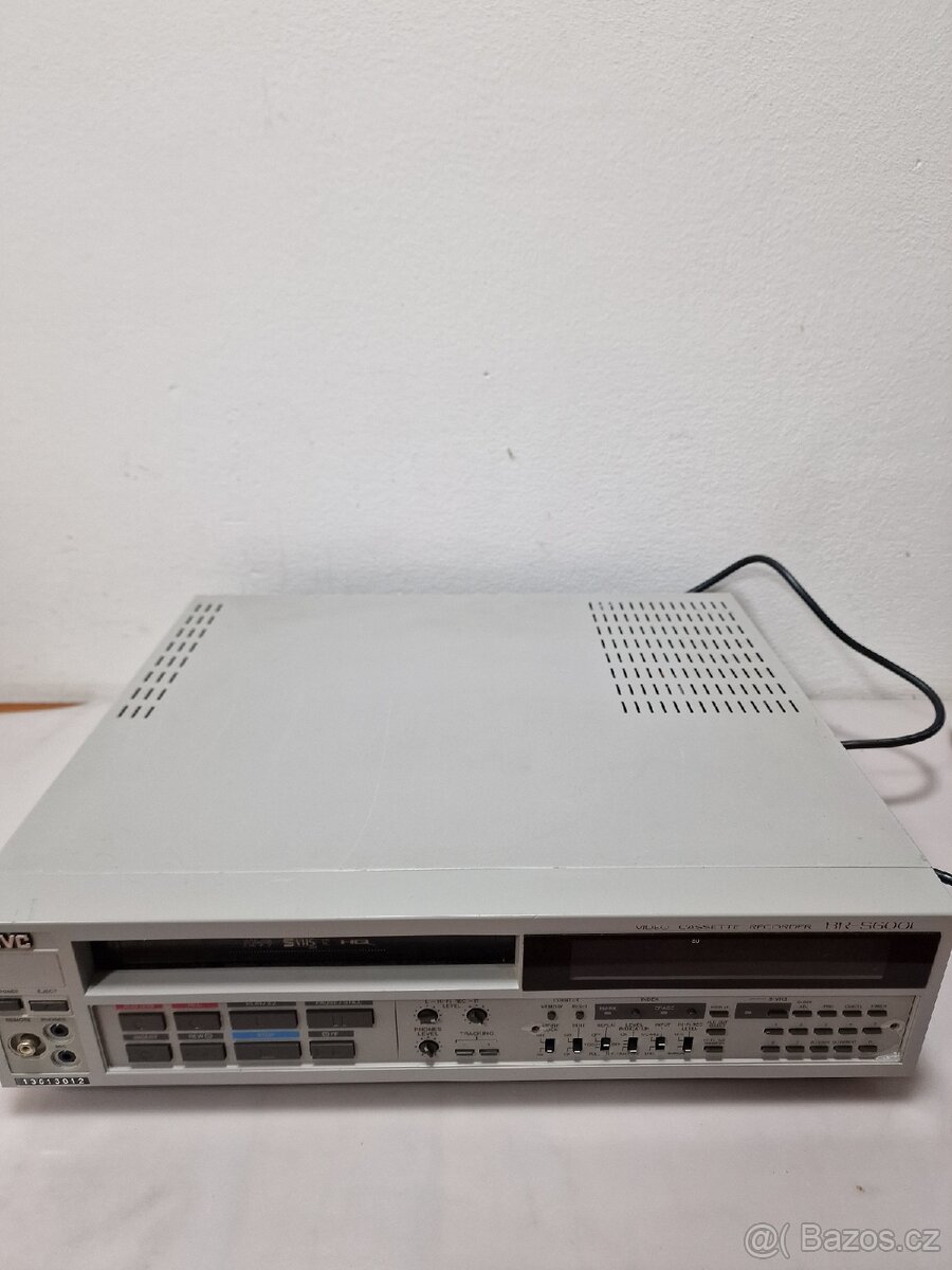 JVC BR-S600E profesionální SVHS videorekordér PAL - 6