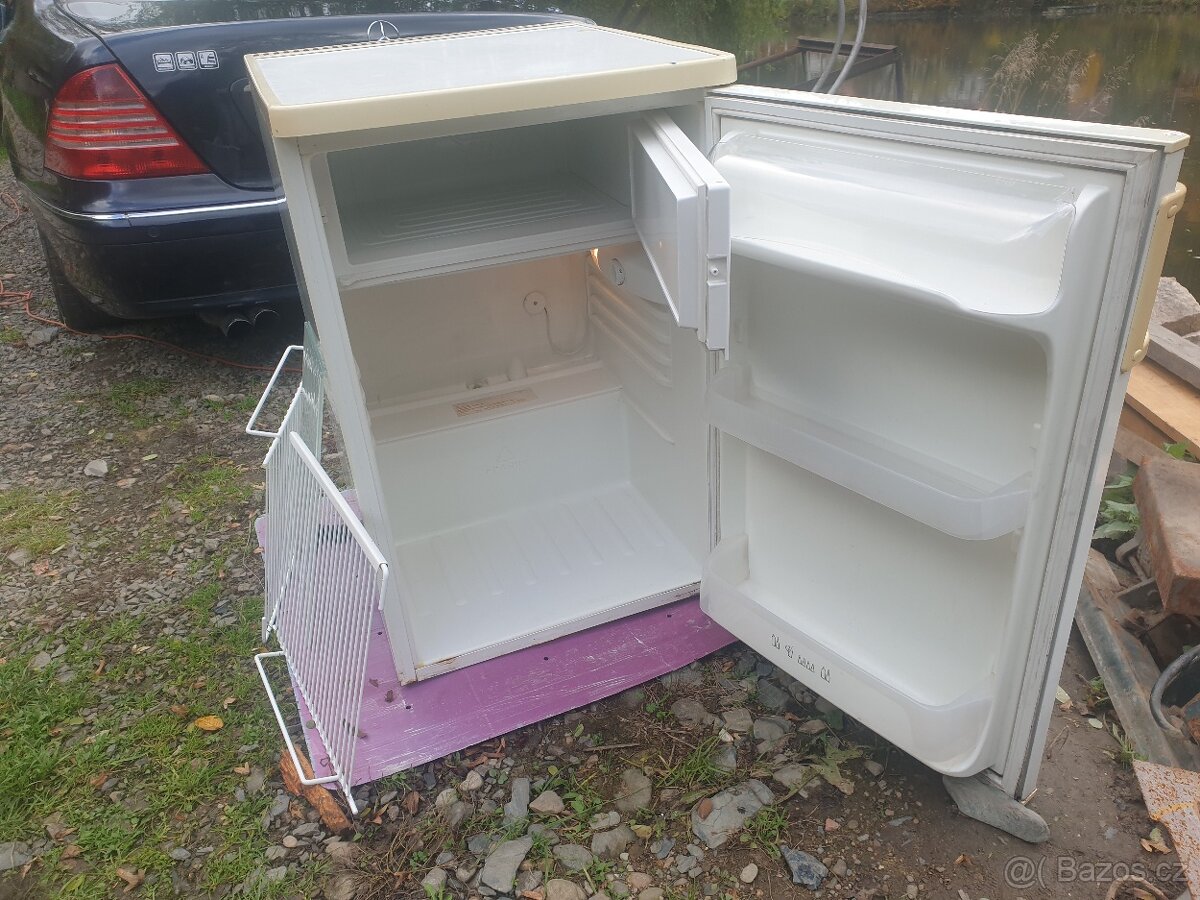 Lednička Zanussi - 6