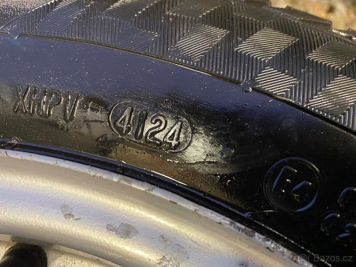 165/70 R13 Felicia - 6