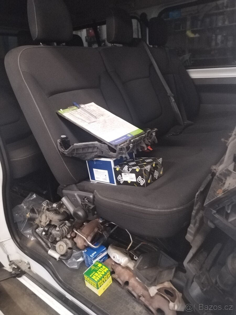 Renautl trafic 1.6 - 6