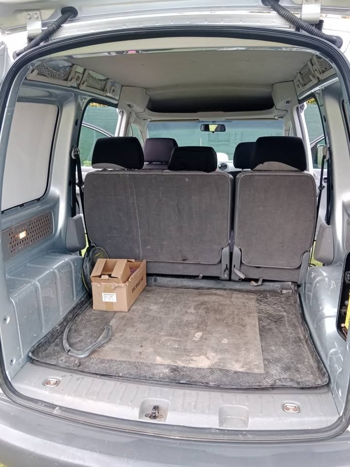 VW Caddy 1,4 Benzin - 6