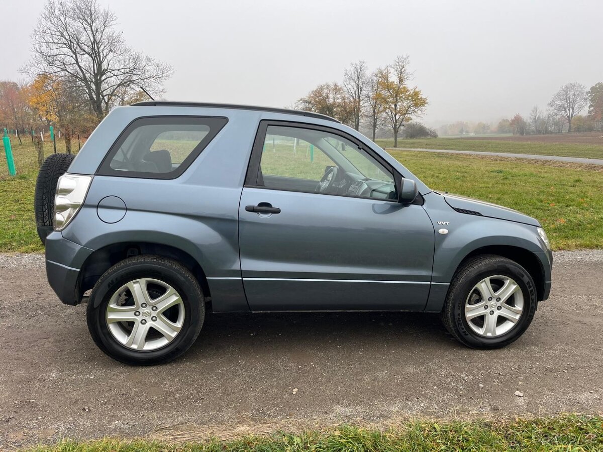 Prodám SUZUKI GRAND VITARA II 1,6i 16v 78kw 4x4 3DV 84.000KM - 6