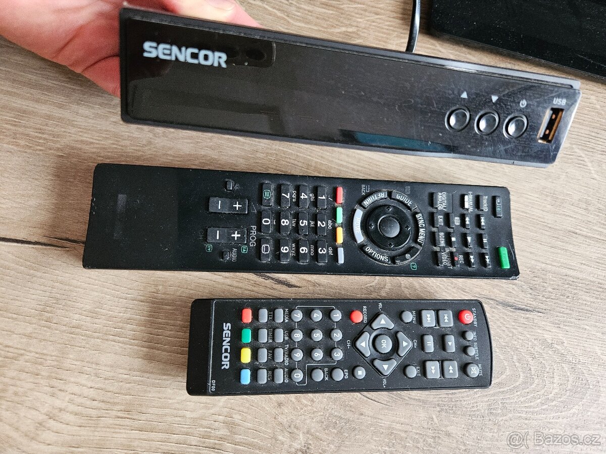 Prodám TV Sony Bravia vč. Set-top boxu - 6