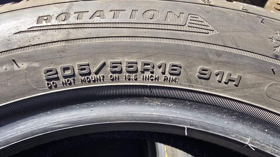 Zimní pneu 205/55/16 Dunlop - 6