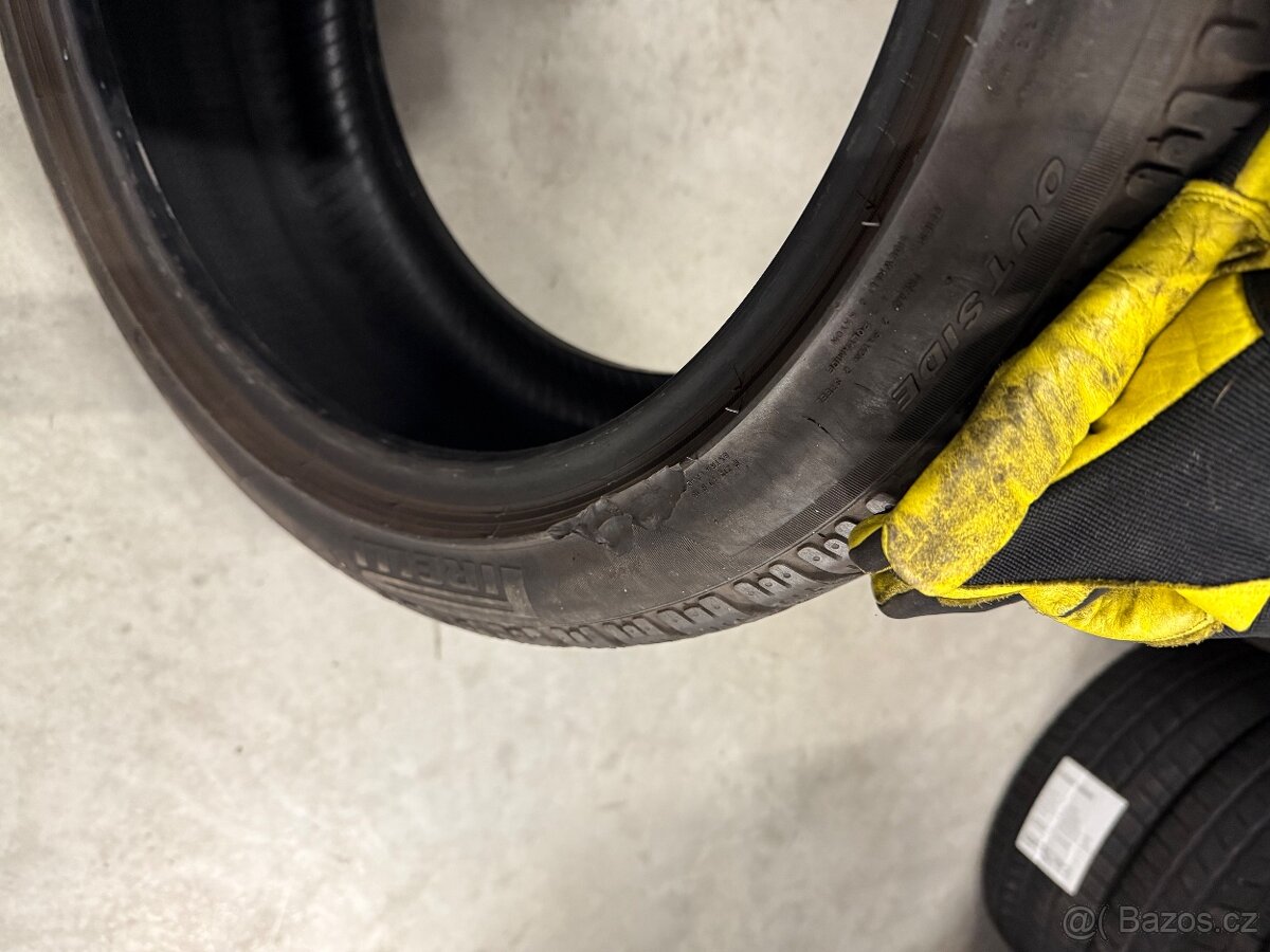 prodám zimní 215/45/18 Pirelli - 6