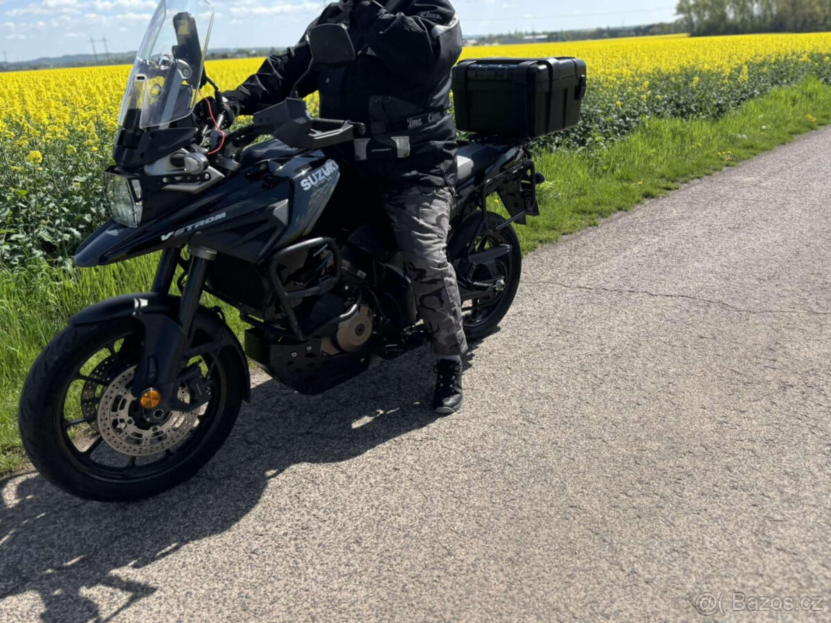 Suzuki V strom 1050 - 6