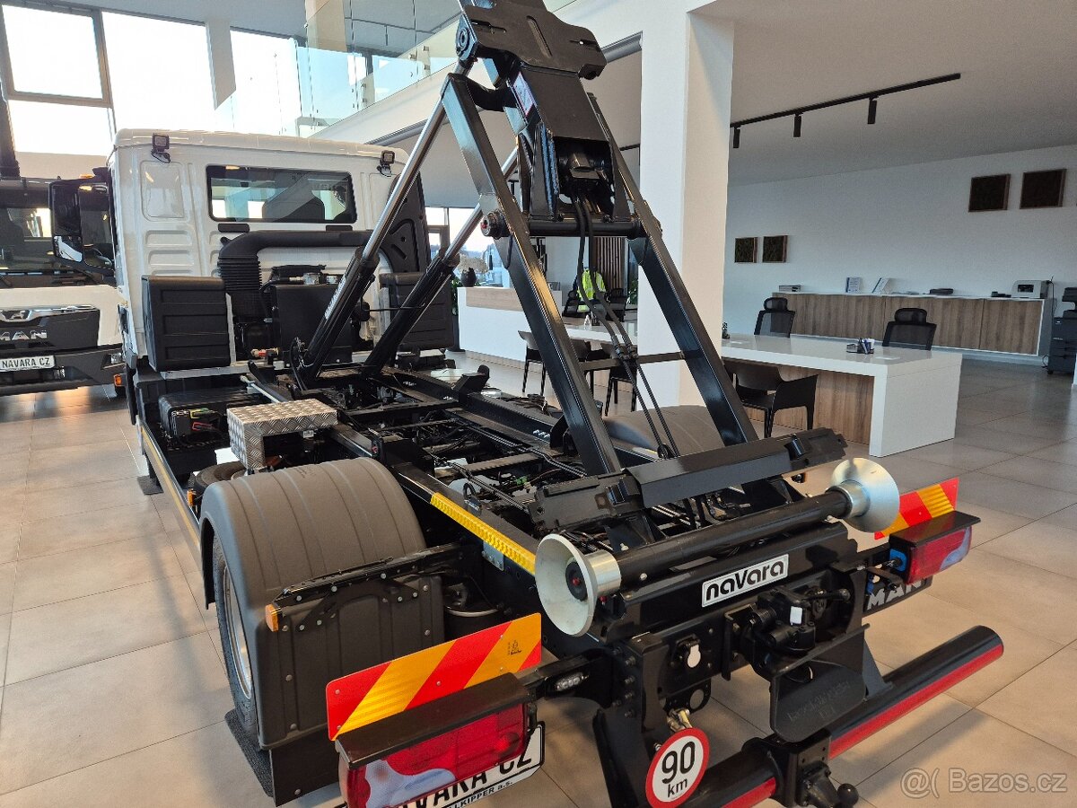 NOVÝ MAN TGL 12.220 NOSIČ KONTEJNERU - 6