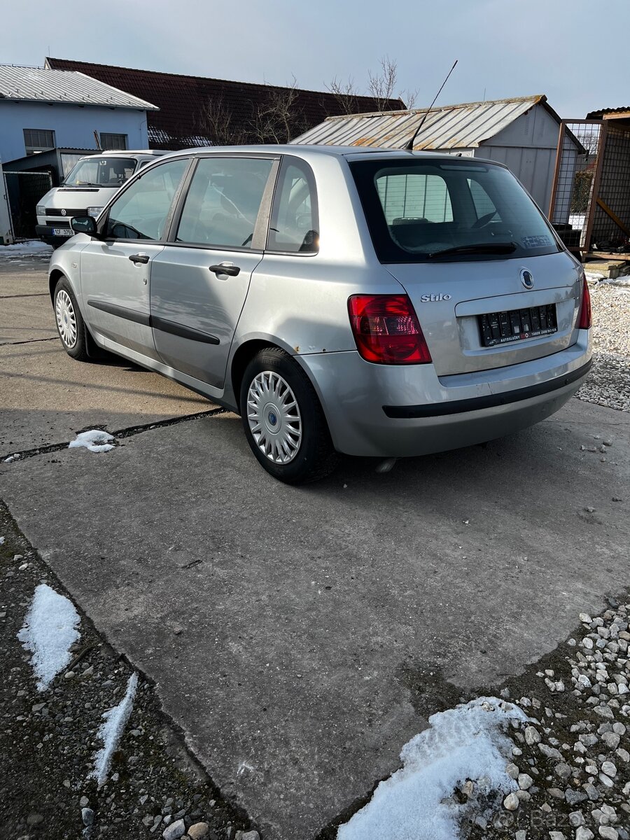 Fiat Stilo 1.4i benzín - 6