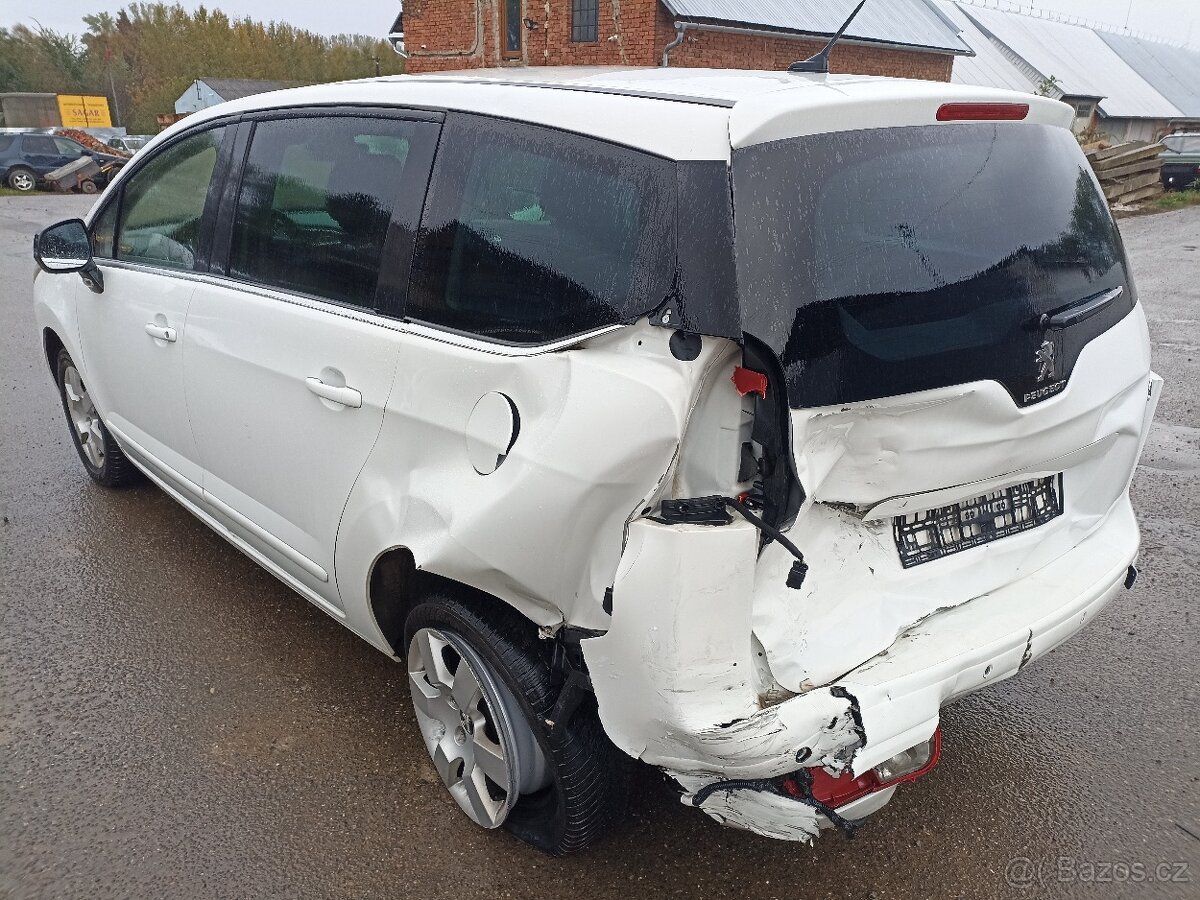 Peugeot 5008 1.6i 88kw 2014 - 6