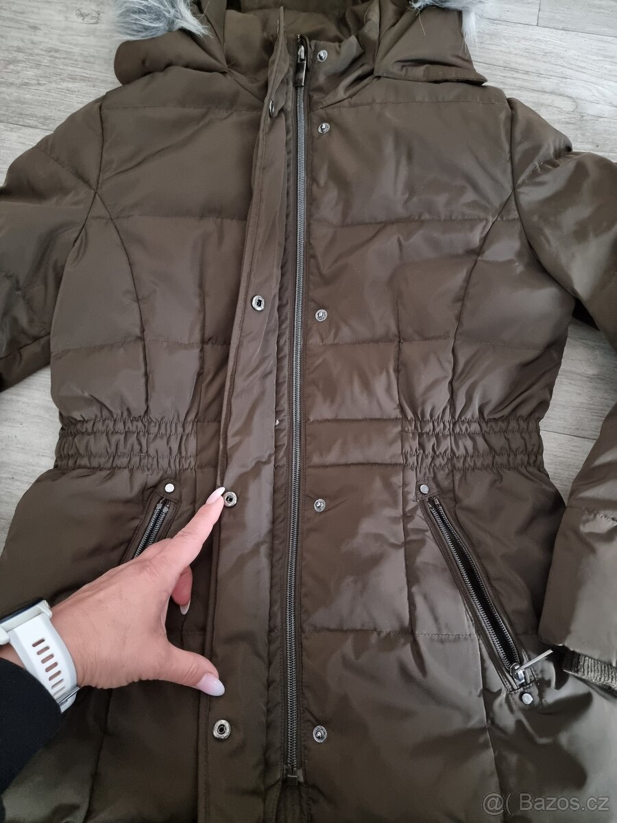 Péřový kabát C&A vel. 152/S - 6