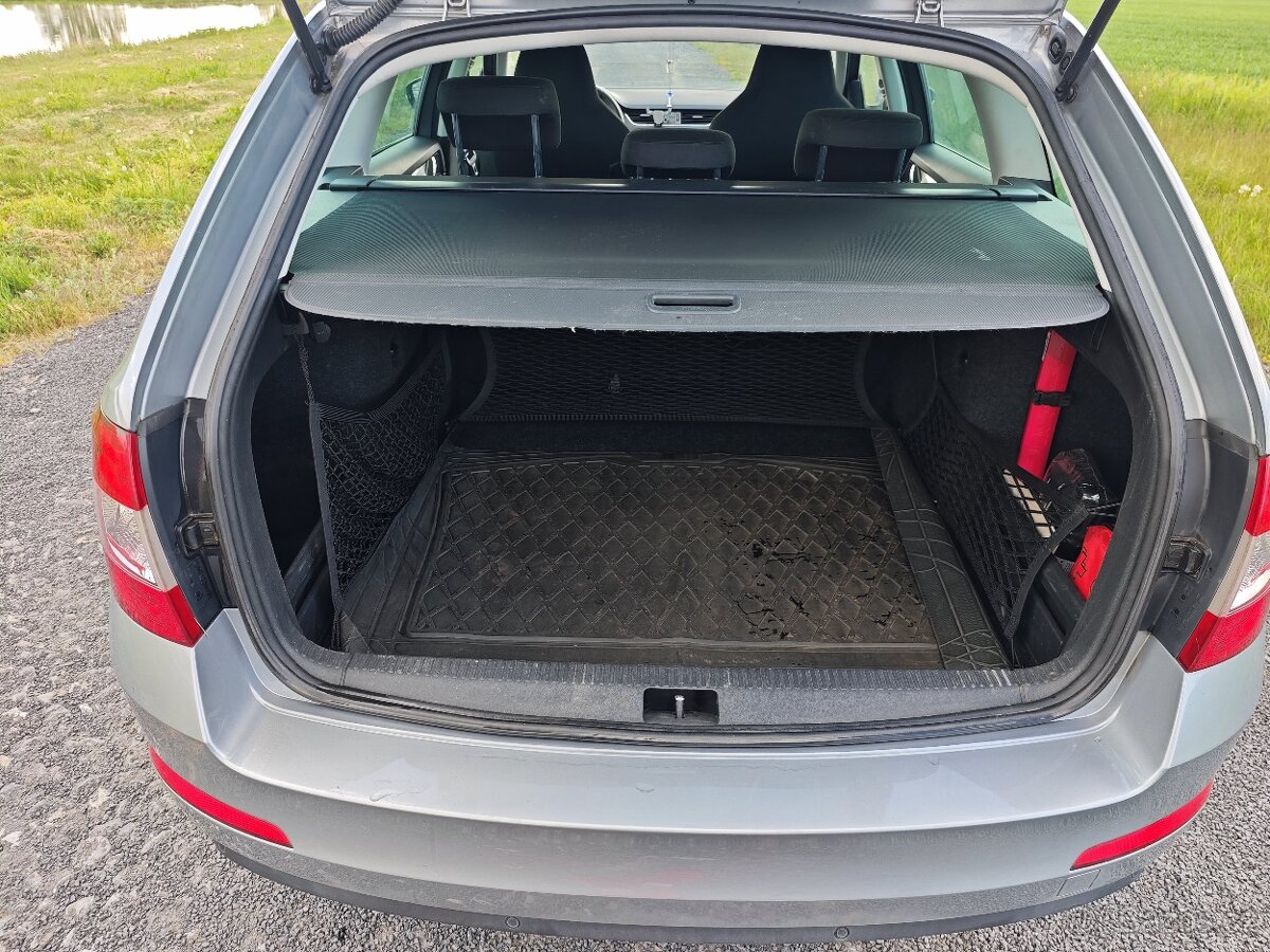 Škoda Octavia 1.6 TDI 85 kw - 6