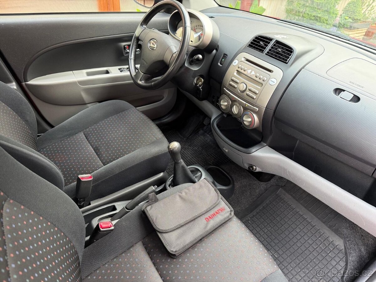 Subaru Justy 1,2i 4x4 - 6