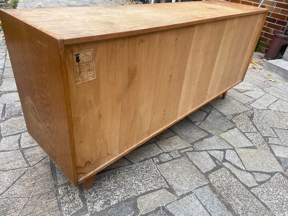 Komoda U-460 Jiroutek 1969 - 6