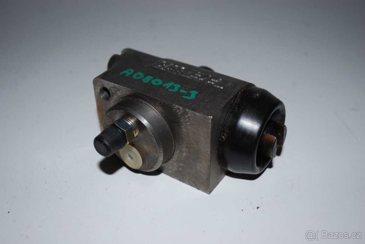 Avia A15 - A21, A21T - Nové brzdové válečky - 6