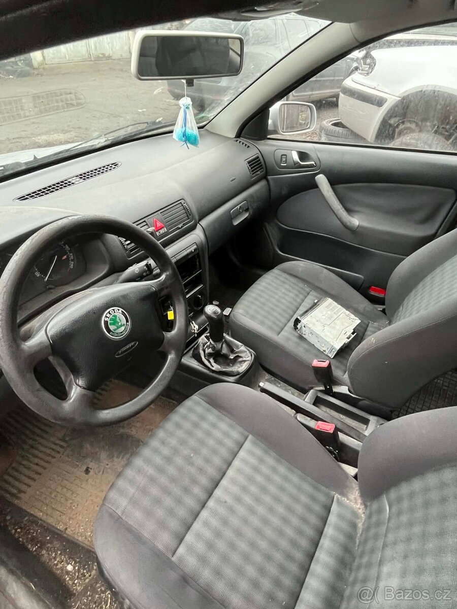 Škoda Octavie 1.6i 75kw - 6