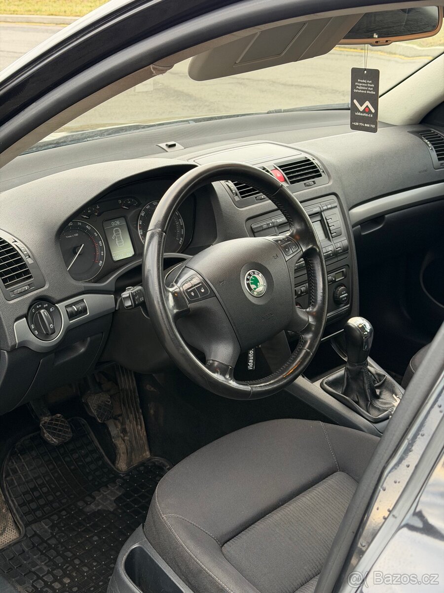 Škoda Octavia 2 - 6