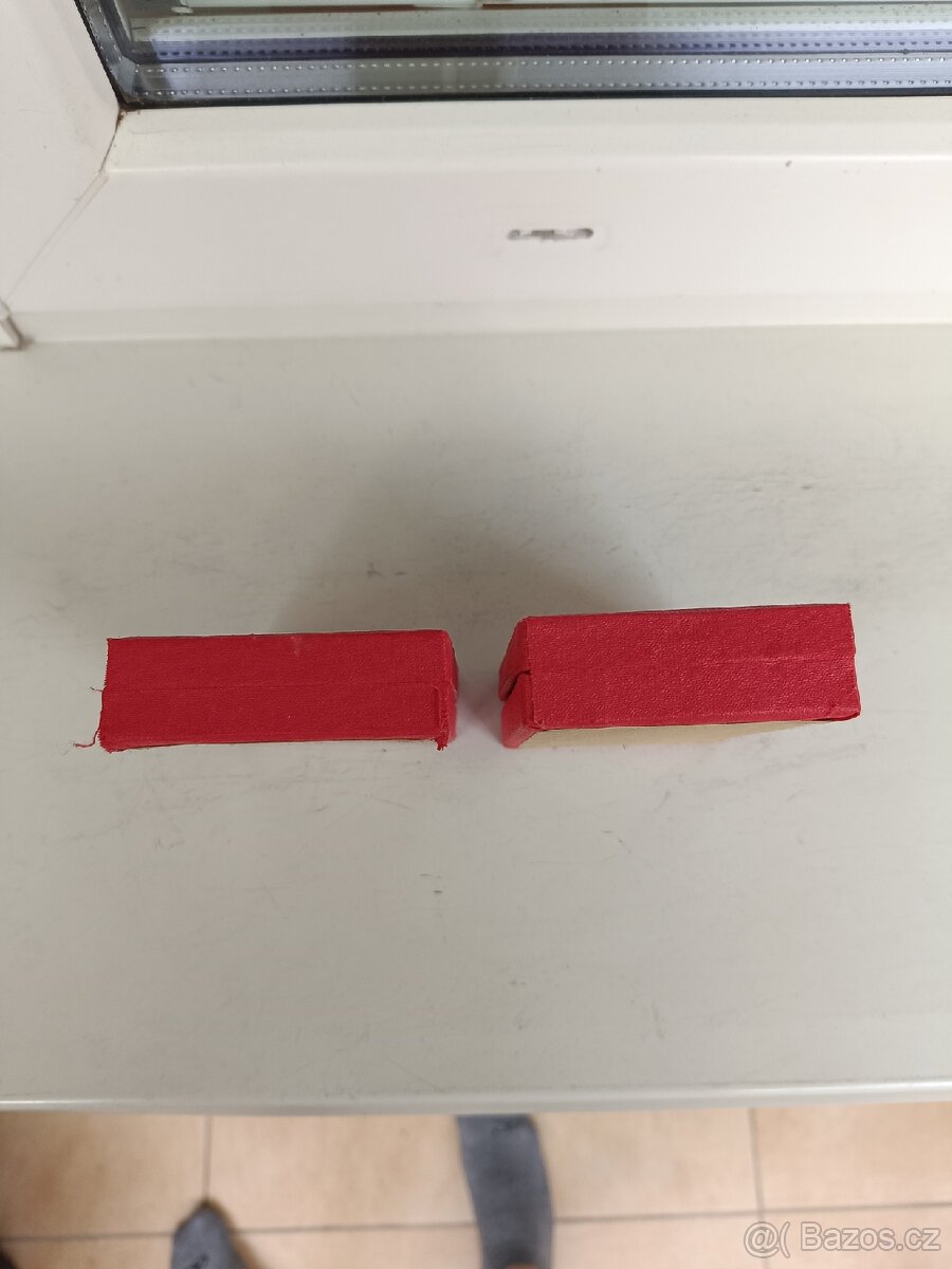 Prodám 2 x socialistickou medaili, dohromady - 6