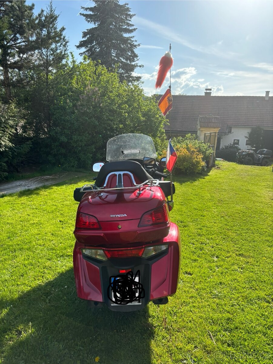 Honda GOLDWING - 6