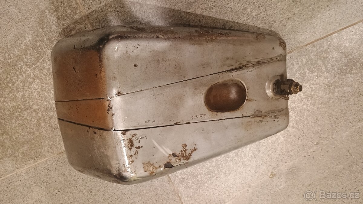 Nádrž jawa villiers - 6