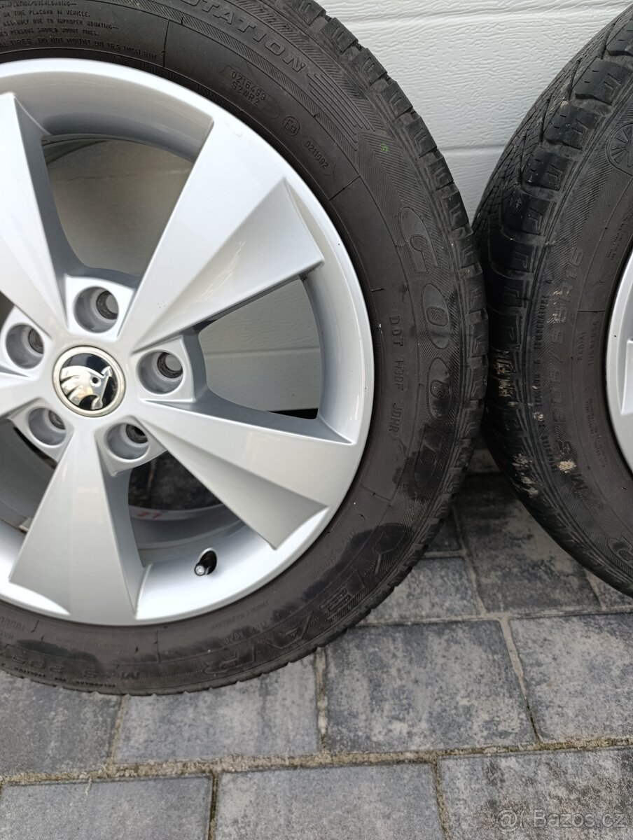 Pěkná originální ALU kola Škoda Octavia 3 205/55 R16 - 6