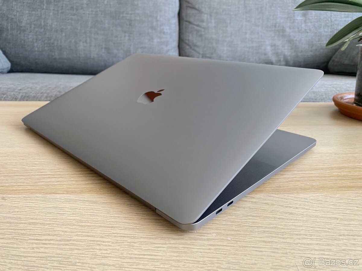 Apple MacBook Pro 15" - ZÁNOVNÍ STAV 10/10 - ZÁRUKA - 6