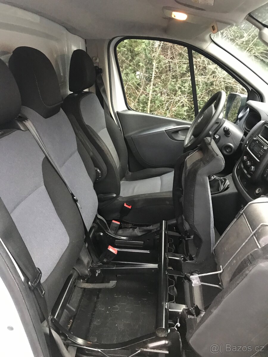 2017 Opel Vivaro 5.8 /100 - 6