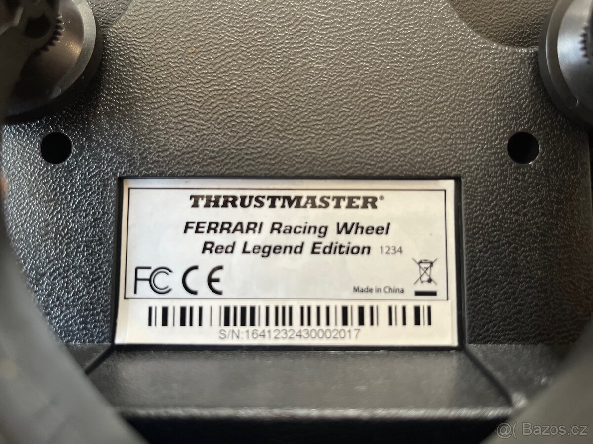 Volant Thrustmaster Ferrari Red Legend Edition - 6