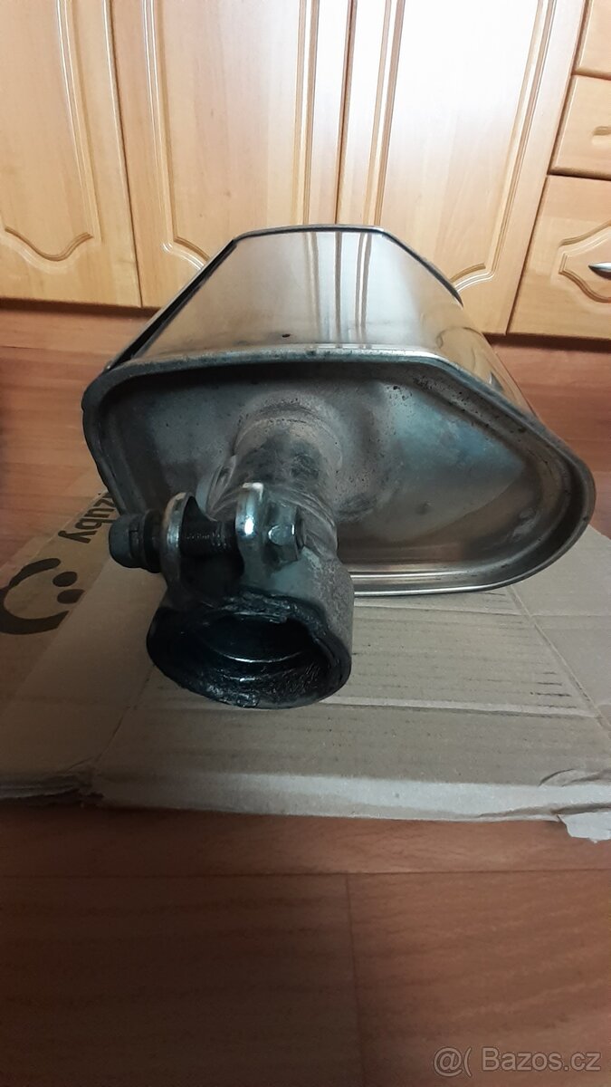 Kawasaki Versys 650 - original výfuk - 6