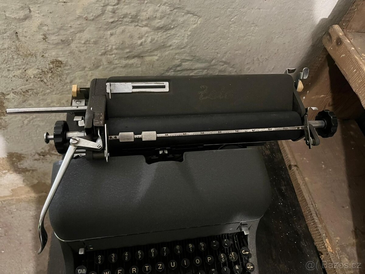 Psací stroj Zeta - 6