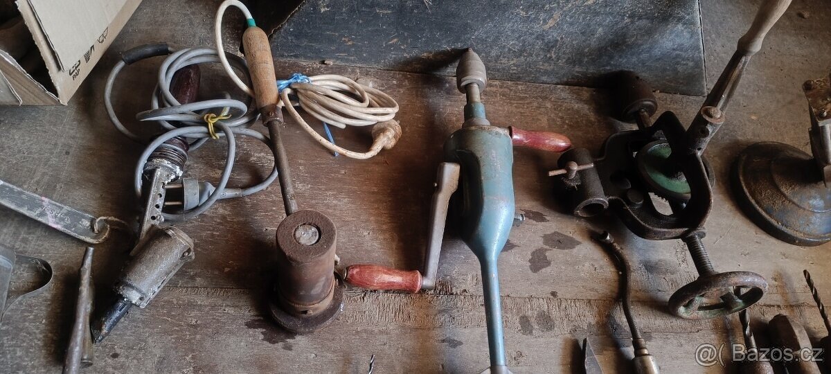 Staré nářadí, vrtačky a pod. - 6