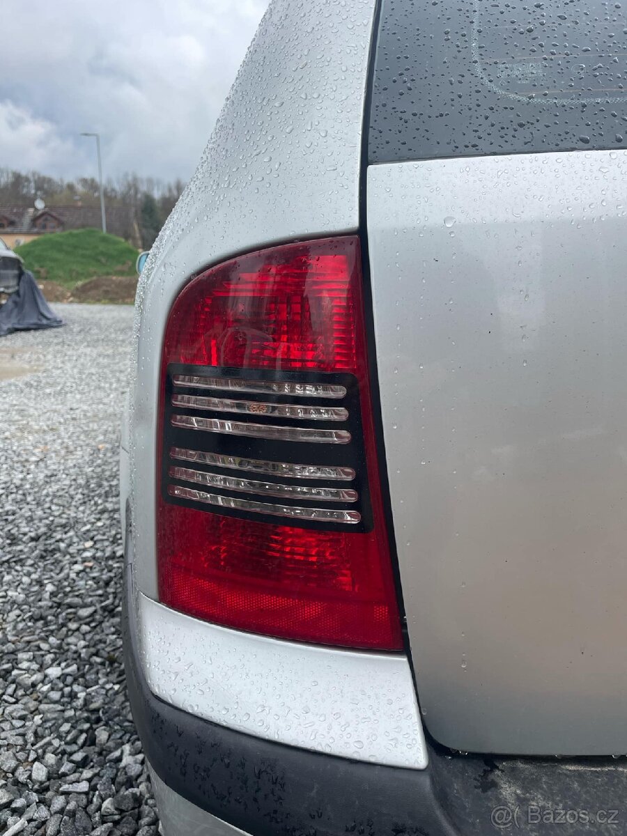 Zadní světla octavia 1 combi - 6