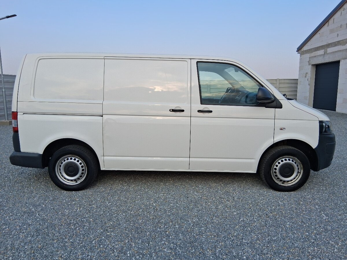 VW Transporter T5 facelift - 6