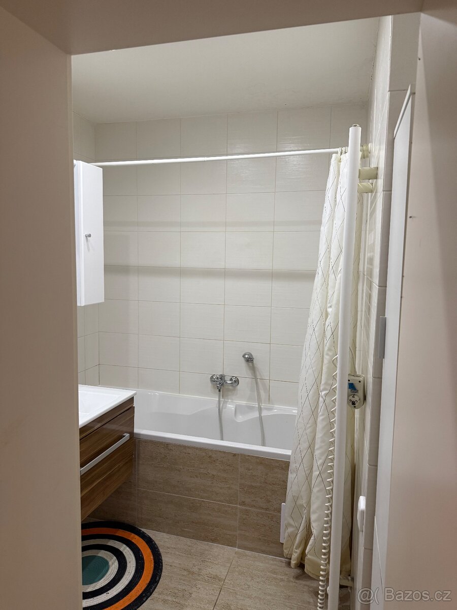 Pronájem bytu 4+1, 112 m², ul. Štěpánská, Praha 1 – centrum - 6