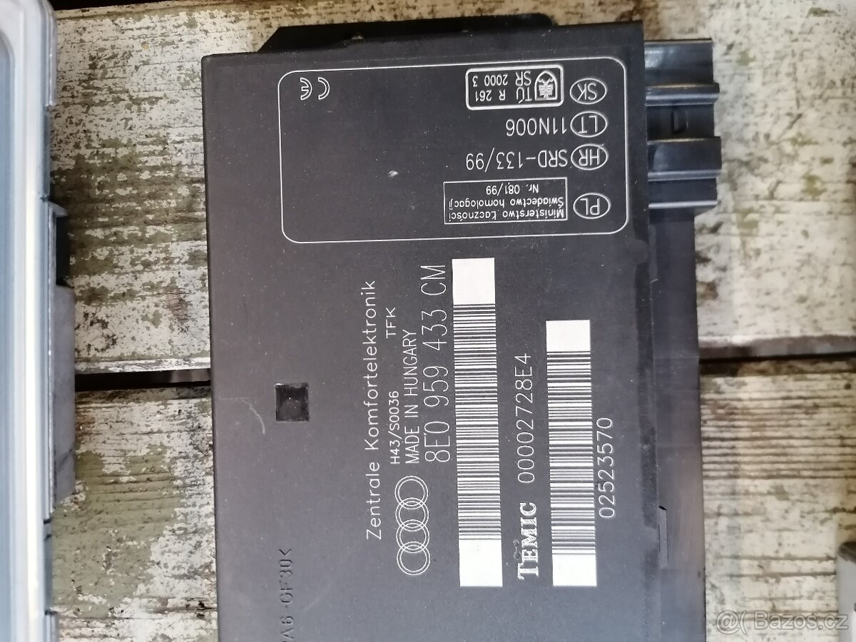 AUDI A4 8E - JEDNOTKY - 6