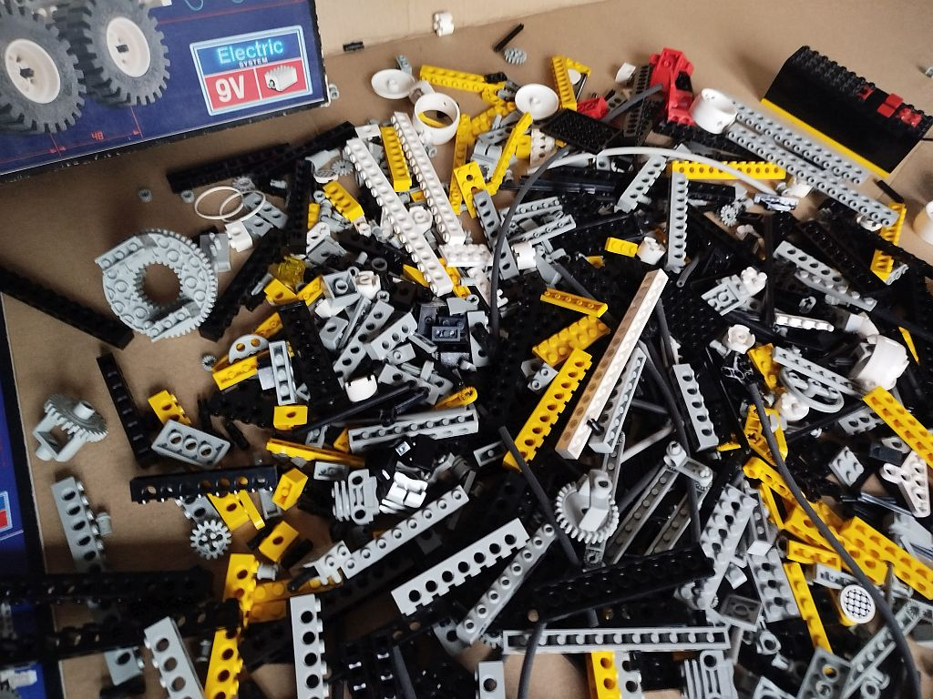 Lego 8868 Airtech Claw Rig - 6