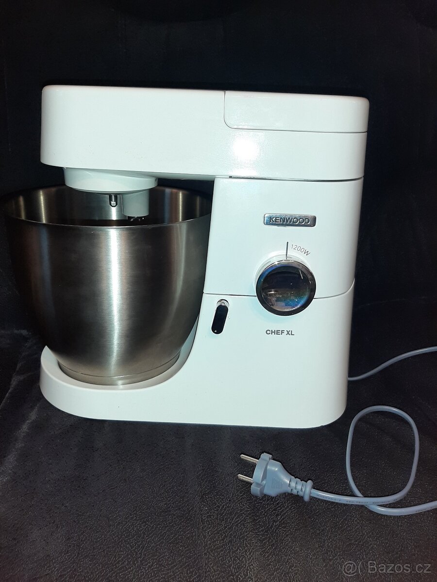 Kuchynský robot Kenwood Chef XL, typ KM - 6