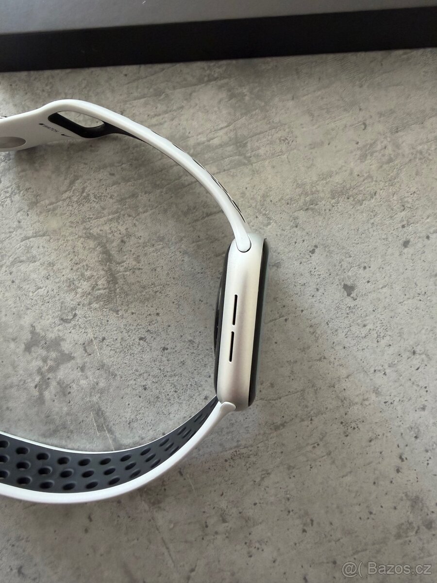 Apple Watch SE 2 - 6