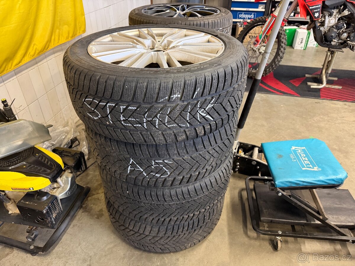 Audi 245/45 R18 - 6