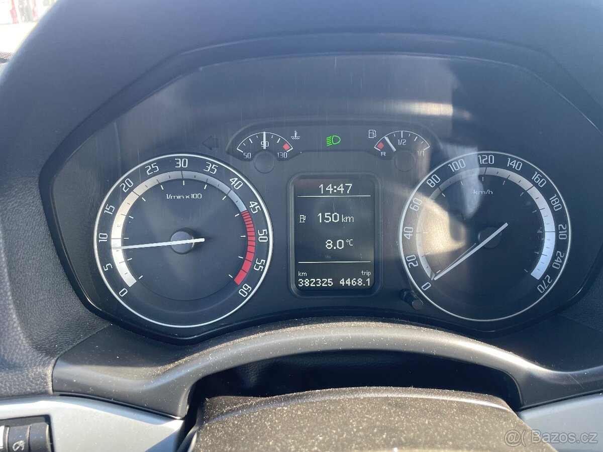 Škoda Octavia combi 2 RS 2.0TDI - 6