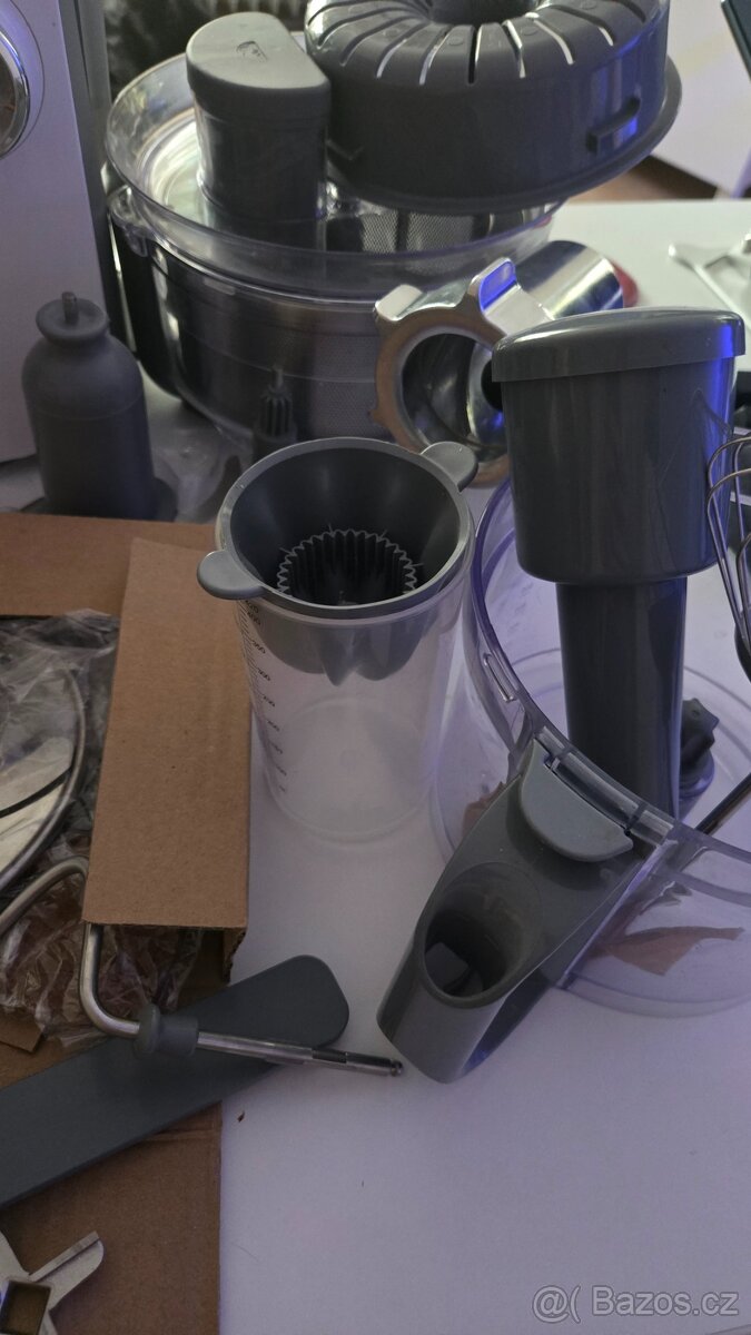 Kuchyňský robot Kenwood - 6