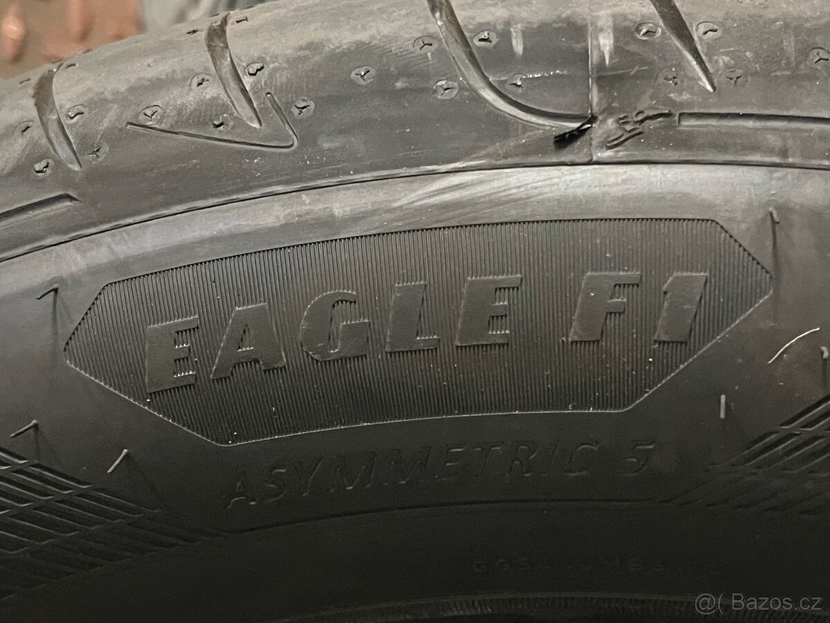 Letní pneu Goodyear 235/55 R18 - 6