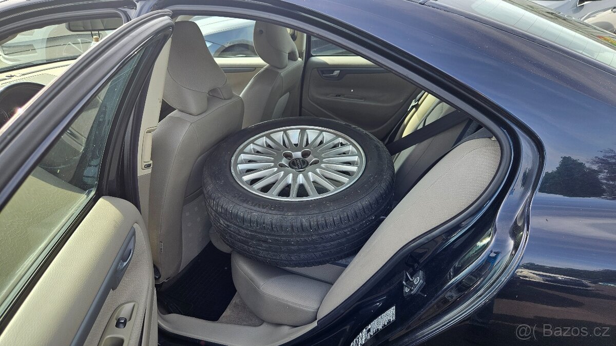 Volvo S60 2,4D - 6